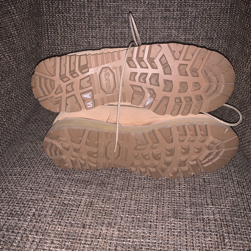 GORE-TEX BOOTS!!! - Picture 4 of 8